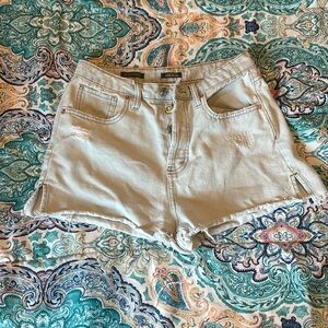 High rise light wash denim shorts, button fly size 6 women’s